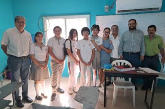 Gana concurso de lectura la estudiante Fátima Rosales Chávez, de la región Tierra Caliente