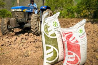 Guerrero refuerza el sector agrícola con la entrega oportuna de fertilizante