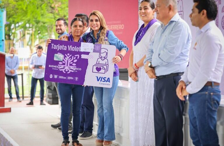 “La mejor inversión es apostar por el desarrollo y bienestar de las mujeres y de sus hijos”: Evelyn Salgado