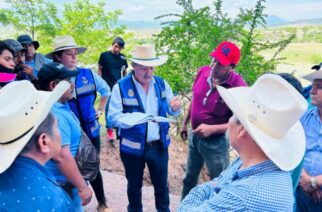 Titular de CICAEG realiza supervisión de vías de comunicación en el Alto Balsas