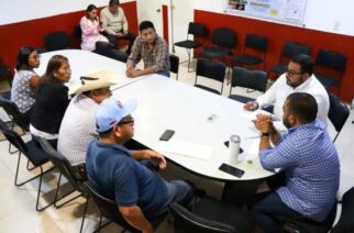 El secretario de Agricultura, Ganadería, Pesca y Desarrollo Rural y el subsecretario de Desarrollo Político y Social del gobierno del estado se reunieron con integrantes de Antorcha Campesina