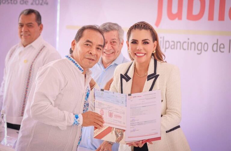 Evelyn Salgado garantiza justicia laboral a trabajadores de la educación con entrega de Estímulos a la Jubilación 2024
