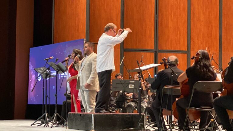 Con el grandioso concierto “Homenaje Sinfónico a José Alfredo Jiménez” inicia el gobierno que encabeza Evelyn Salgado los festejos patrios en Chilpancingo