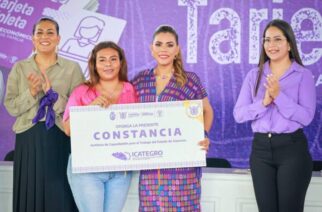 Entrega Evelyn Salgado mil 267 certificados y constancias de capacitación a mujeres beneficiarias del programa Tarjeta Violeta