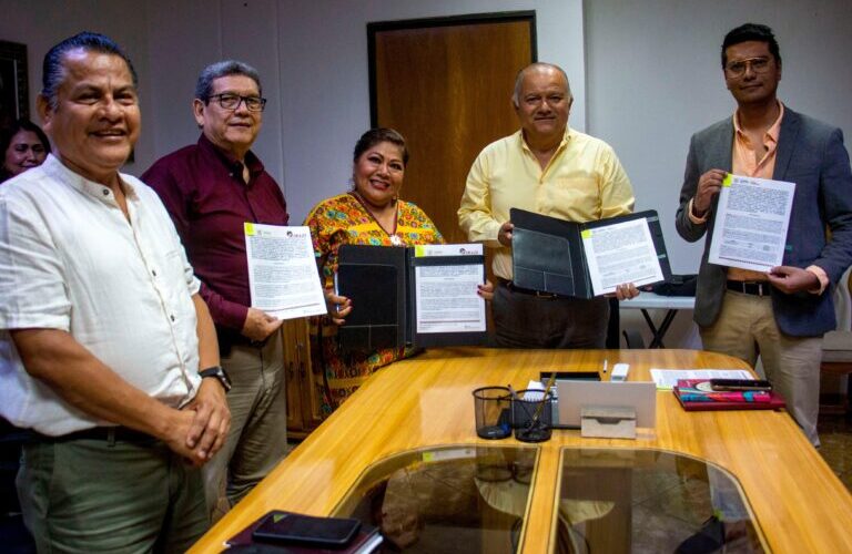 Entrega Evelyn Salgado predio para Escuela Secundaria en Zihuatanejo, cumpliendo compromiso con la juventud guerrerense