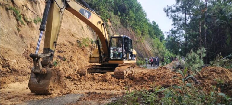 Evelyn Salgado, instruyó a la CICAEG, continuar atendiendo las afectaciones por lluvias en la región de la Montaña