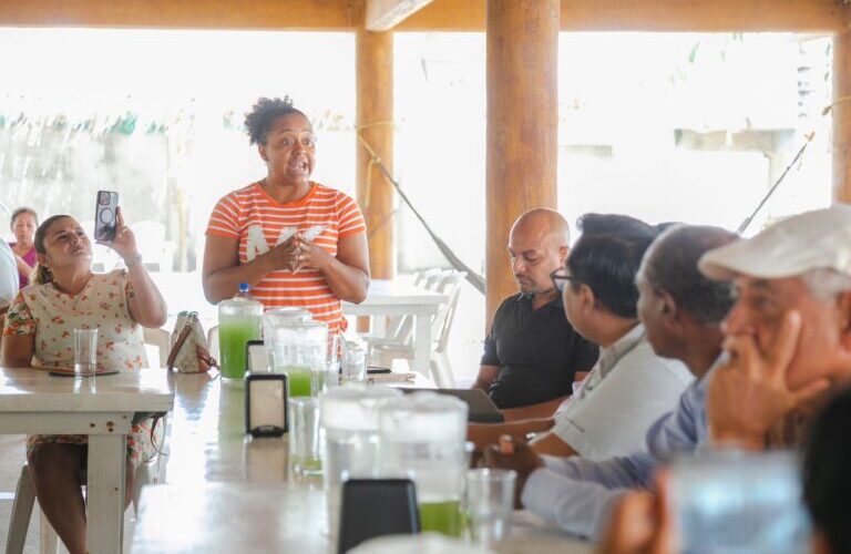 Fortalece Evelyn Salgado la promoción turística de Guerrero