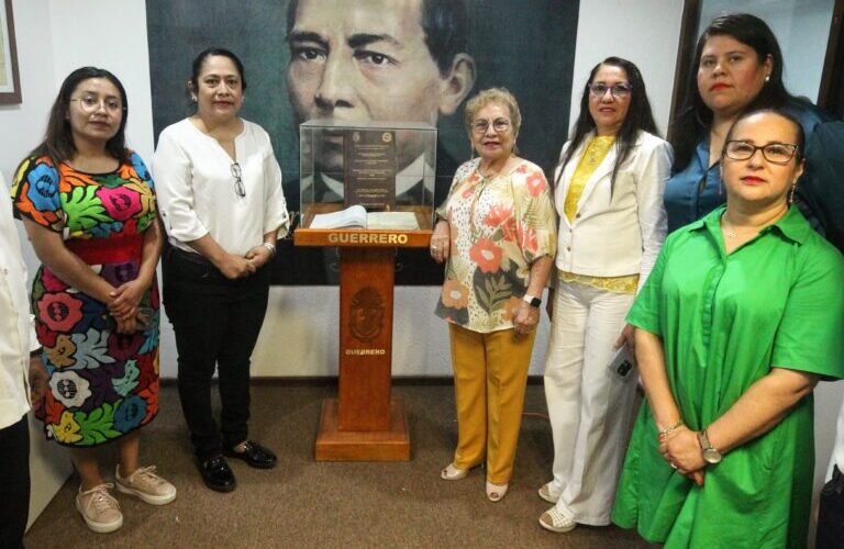 Fortalece Evelyn Salgado los servicios del Registro Civil en Guerrero