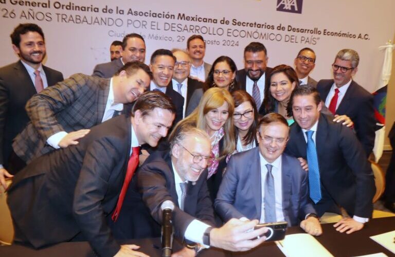 Guerrero presenta proyectos estratégicos en la Tercera Asamblea General Ordinaria de la AMSDE 2024