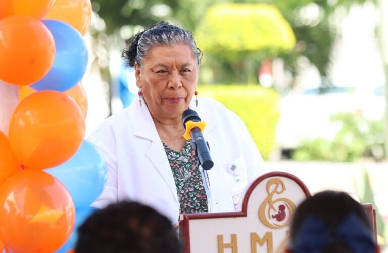 Refuerza Evelyn Salgado atención médica para mejorar la seguridad de los pacientes