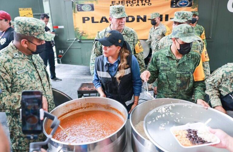 Supervisa Evelyn Salgado la atención humanitaria del Gobierno del Estado en el albergue de Expo Mundo Imperial
