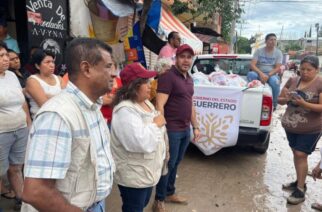 Continúa Evelyn Salgado las labores de apoyo a las familias de Guerrero tras el paso del huracán John