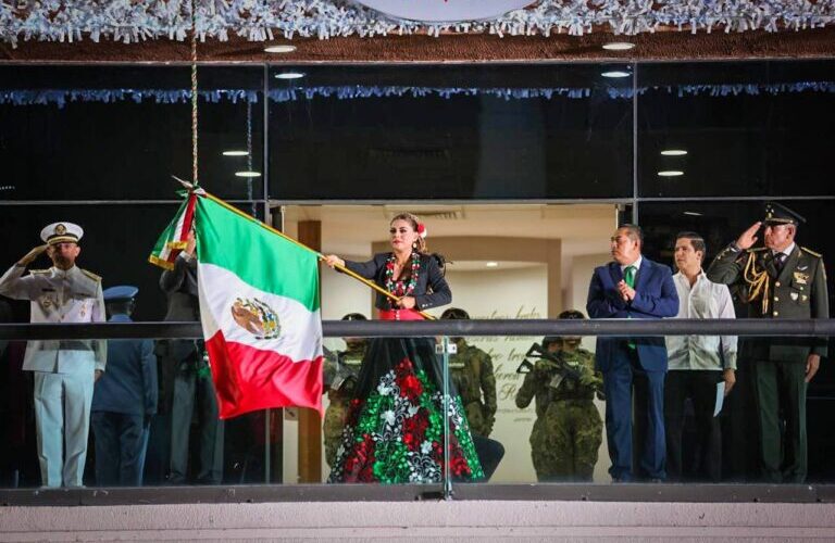 ¡Con orgullo mexicano! Evelyn Salgado celebra el Grito de Independencia en la Casa del Pueblo