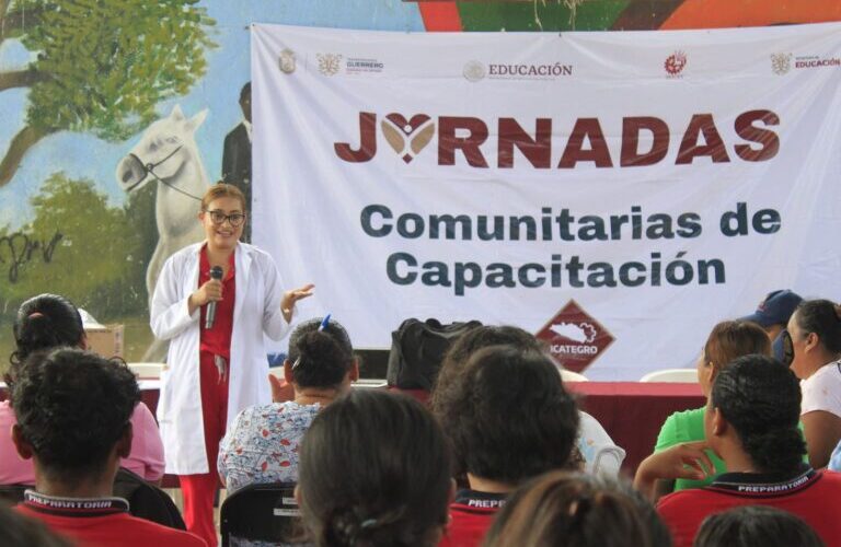 Se impulsa el autoempleo de las familias guerrerenses con Jornadas Comunitarias de Capacitación