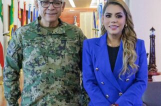 La gobernadora Evelyn Salgado Pineda se reúne con el almirante Raymundo Pedro Morales