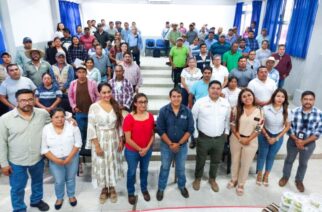 Capacitan en Guerrero a productores y personal técnico para el combate de plagas