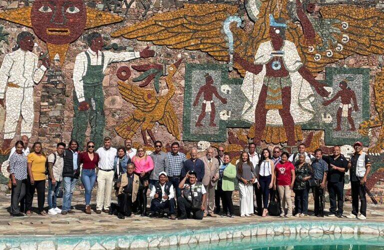 Realiza el gobierno del estado magna conferencia para periodistas de la región Norte