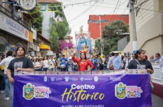 ¡Chilpancingo se viste de fiesta, alegría y tradición! Arropa Chilpancingo a Evelyn Salgado en el Paseo del Pendón 2024