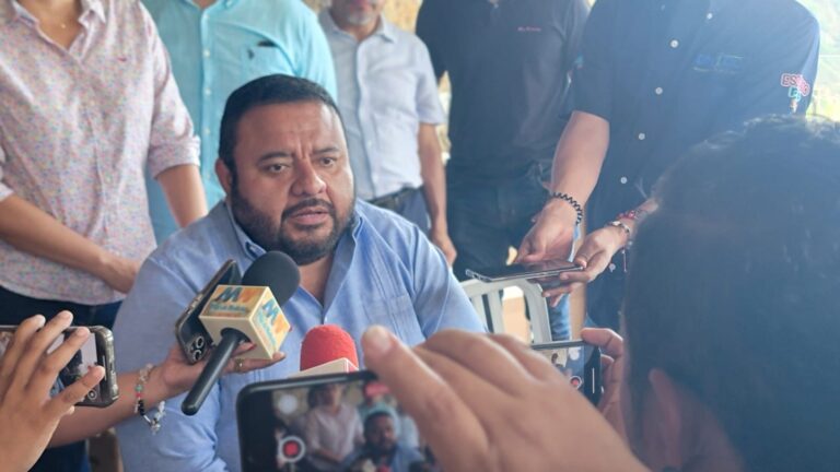 Gobierno del Estado mantendrá el diálogo abierto con todas las asociaciones y grupos civiles a fin de evitar bloqueos: Francisco Rodríguez