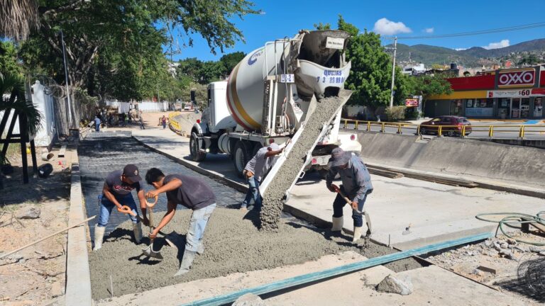 Avanzan los trabajos de rehabilitación del encauzamiento del Río Huacapa