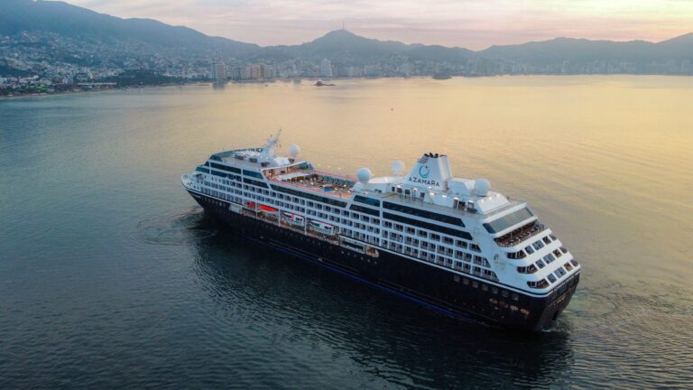 Llega al puerto de Acapulco el último crucero del 2024