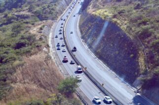 Desde el aire, vigilan SSP y PC Guerrero puntos prioritarios de la Autopista del Sol