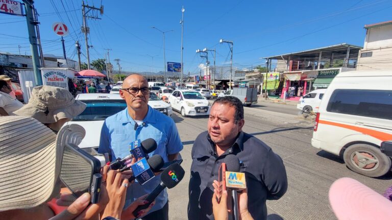 Con operativo integral, las autoridades brindan acompañamiento a empresas y reanudan sus actividades en el puerto
