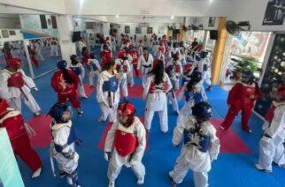 Taekwondoínes guerrerenses se preparan para el estatal de los Nacionales CONADE 2025