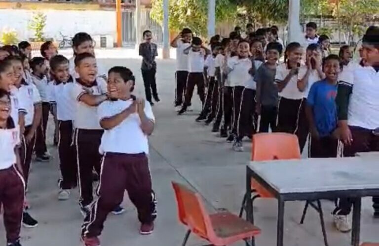 Reanudan clases presenciales en Cuajinicuilapa: Marcial Rodríguez