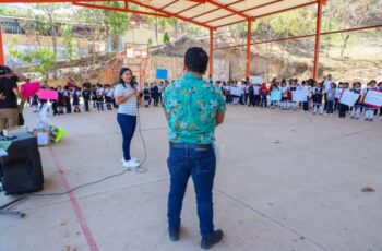 Impulsa la SEJUVE el deporte y la salud escolar en el municipio de Tlapa