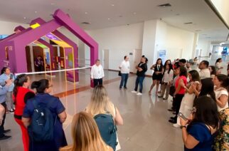 El Hogar del Sol mantiene una gran actividad turística durante este domingo