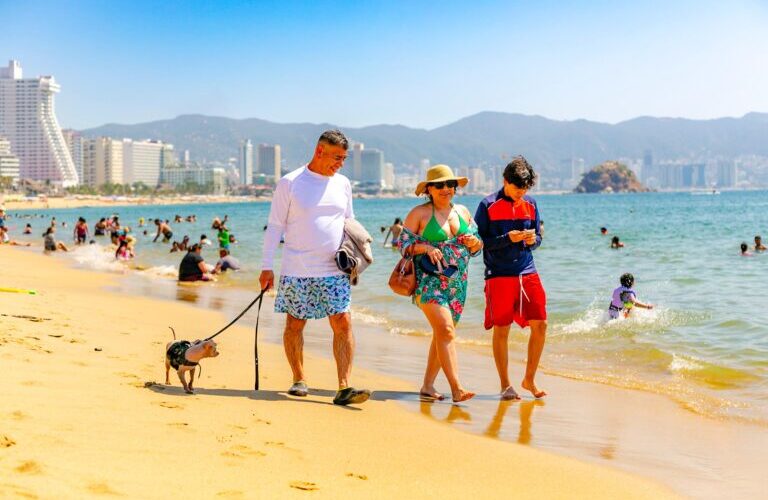 Guerrero se consolida como destino favorito del turismo; supera el 77% de ocupación hotelera este fin de semana