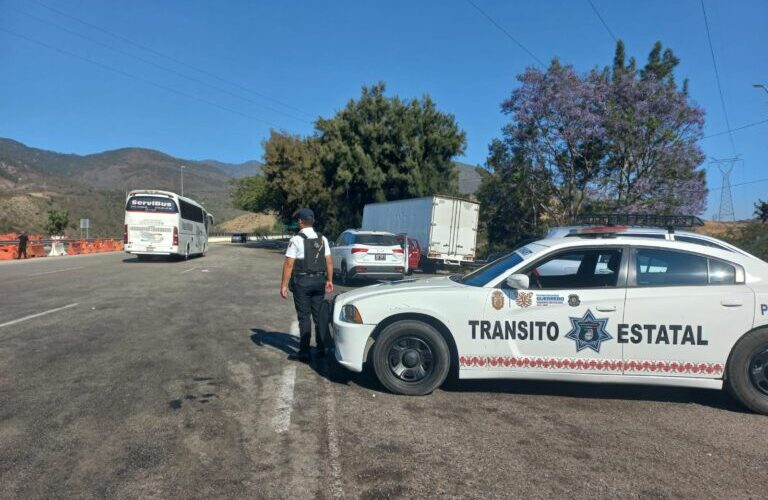 Policía y Tránsito Estatal refuerzan su despliegue de seguridad y auxilio vial