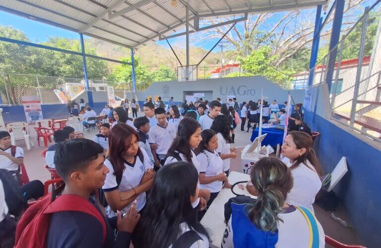 SSG promueve acceso a Servicios de Salud para Adolescente