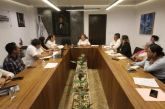 Atiende SGG pliego petitorio de trabajadores del Tecnológico de la Montaña