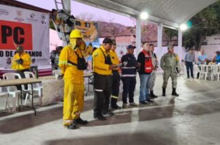 Este martes se mantienen los trabajos de liquidación del incendio forestal de Platanillo