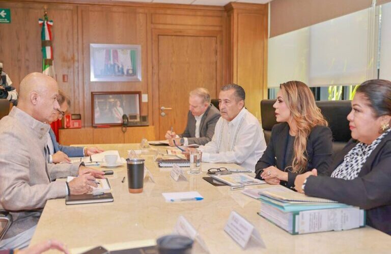 Gestiona Evelyn Salgado con SICT proyectos de infraestructura para Guerrero