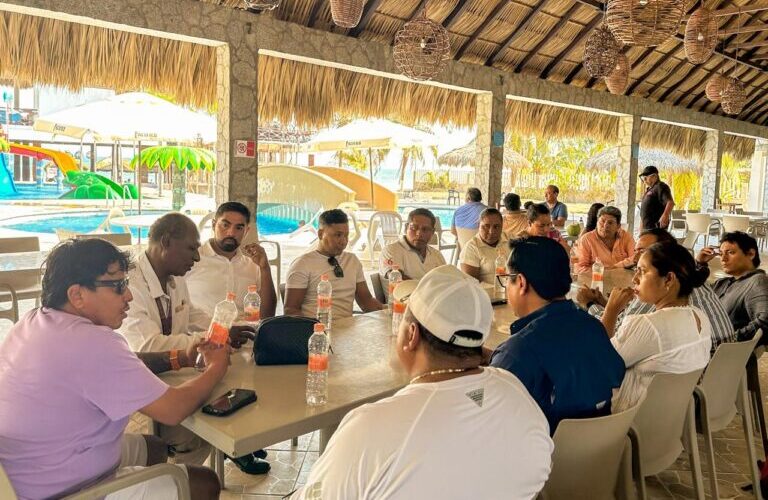 Gobierno de Guerrero fortalece en la Costa Chica el proceso de descentralización en la nueva política turística
