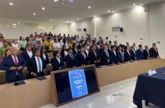 Se gradúan de la Unipol 47 nuevos profesionistas en distintas licenciaturas: SSPGro