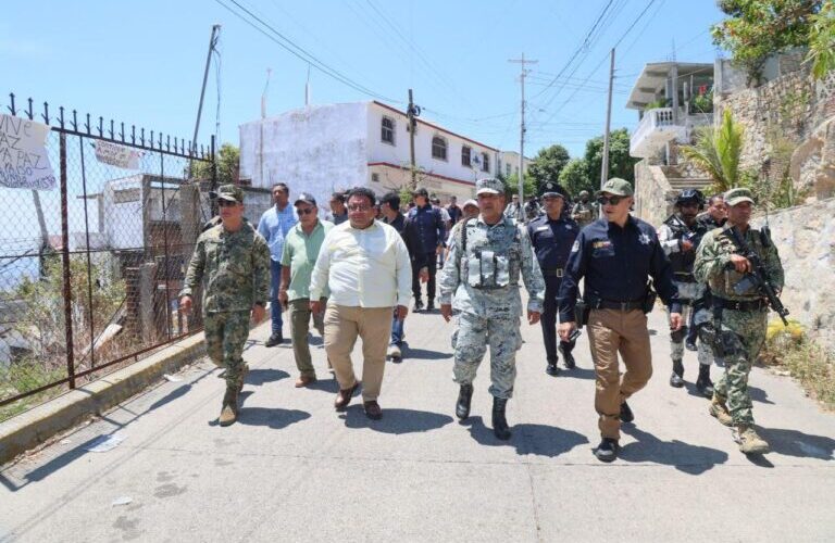 Refuerza gobierno del estado operativo interinstitucional para la prevención del delito en La Mira, Acapulco