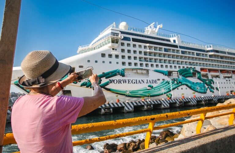 El crucero Norwegian Jade elige a Acapulco para visitar por primera vez los destinos de México
