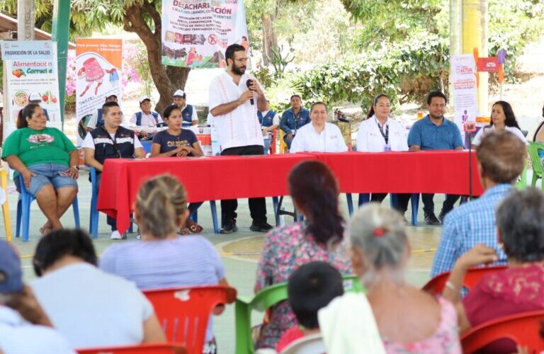 Salud Guerrero lleva Brigada de Atención Médica y Promoción de la Salud a la comunidad de El Papayo, Coyuca de Benítez