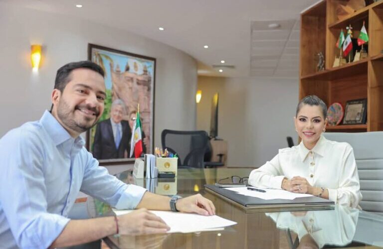 Evelyn Salgado anuncia apoyos para mejorar viviendas en todo Guerrero