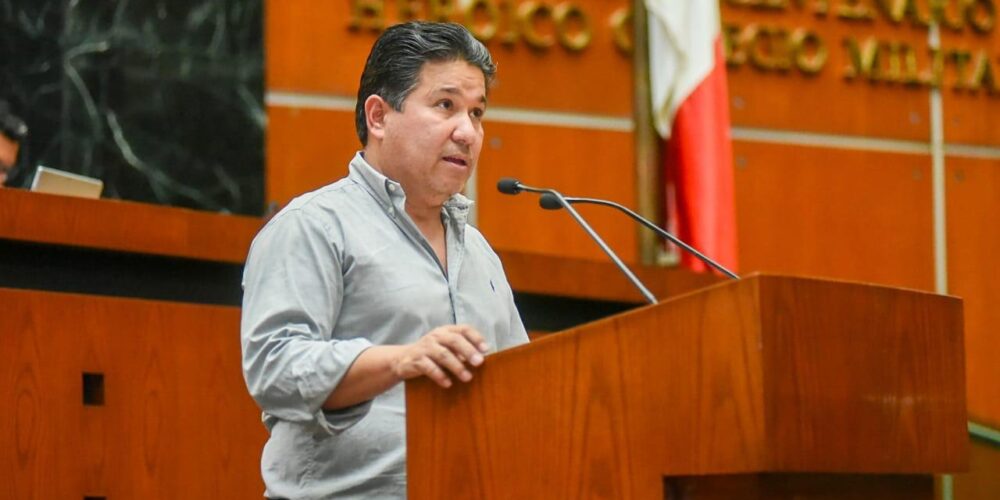 Presenta diputado exhorto para mejorar instalaciones de los CAM’S en Guerrero