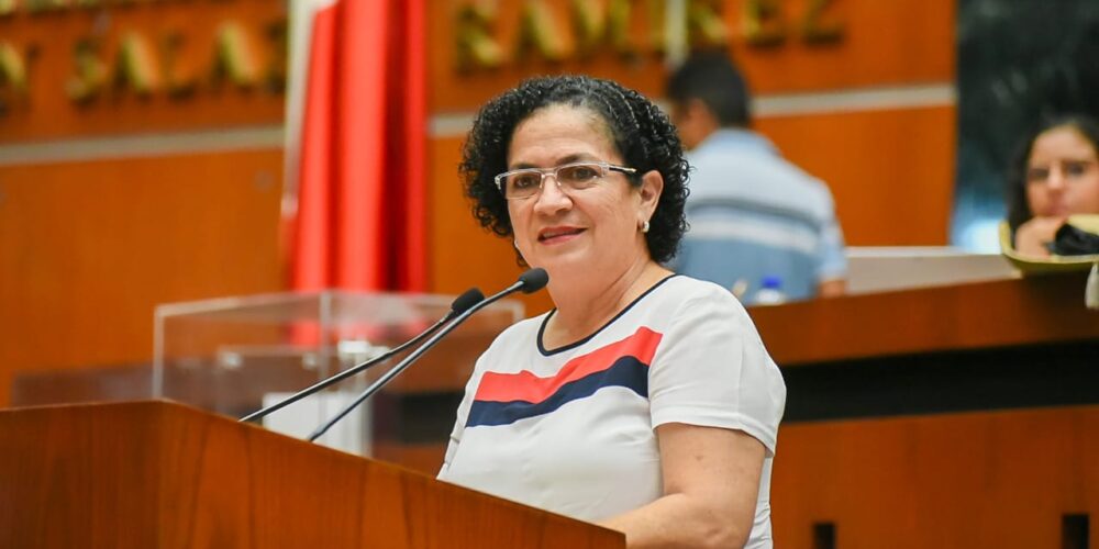 Plantea diputada que Secretarías de Educación implementen acciones para mejorar la calidad y reducir rezago educativo en Guerrero