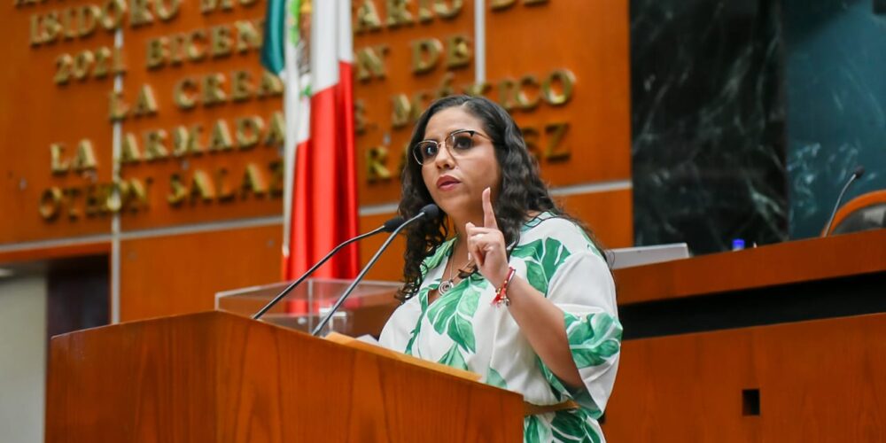 Analizan tipificar y sancionar las denuncias falsas contra docentes