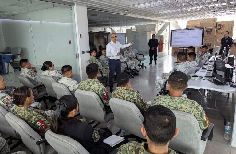Capacita SSP Guerrero a elementos de corporaciones de seguridad para fortalecer operaciones del 911