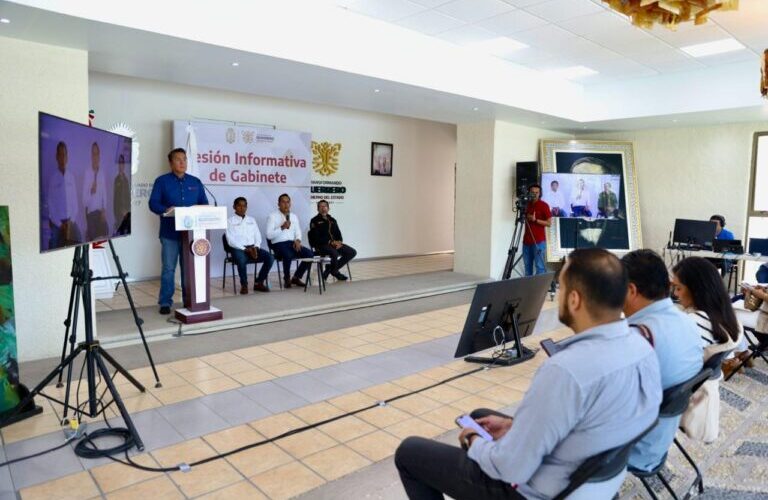 Guerrero trabaja para reducir el analfabetismo y fortalece educación técnica y científica con enfoque en mujeres