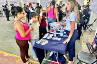 Gobierno de Guerrero atiende a la población de Buenavista de Cuéllar con la Feria de Servicios Integrales