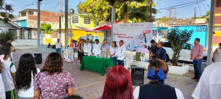 La Secretaría de Salud Guerrero lleva servicios odontológicos a Ciudad Renacimiento